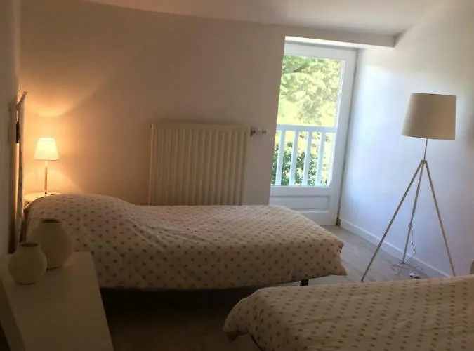 Le Petit Monty Cote Etang * Saint-Malo-du-Bois